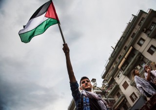 فلسطين: أزمة إضراب المعلمين وتجاهل الحكومة